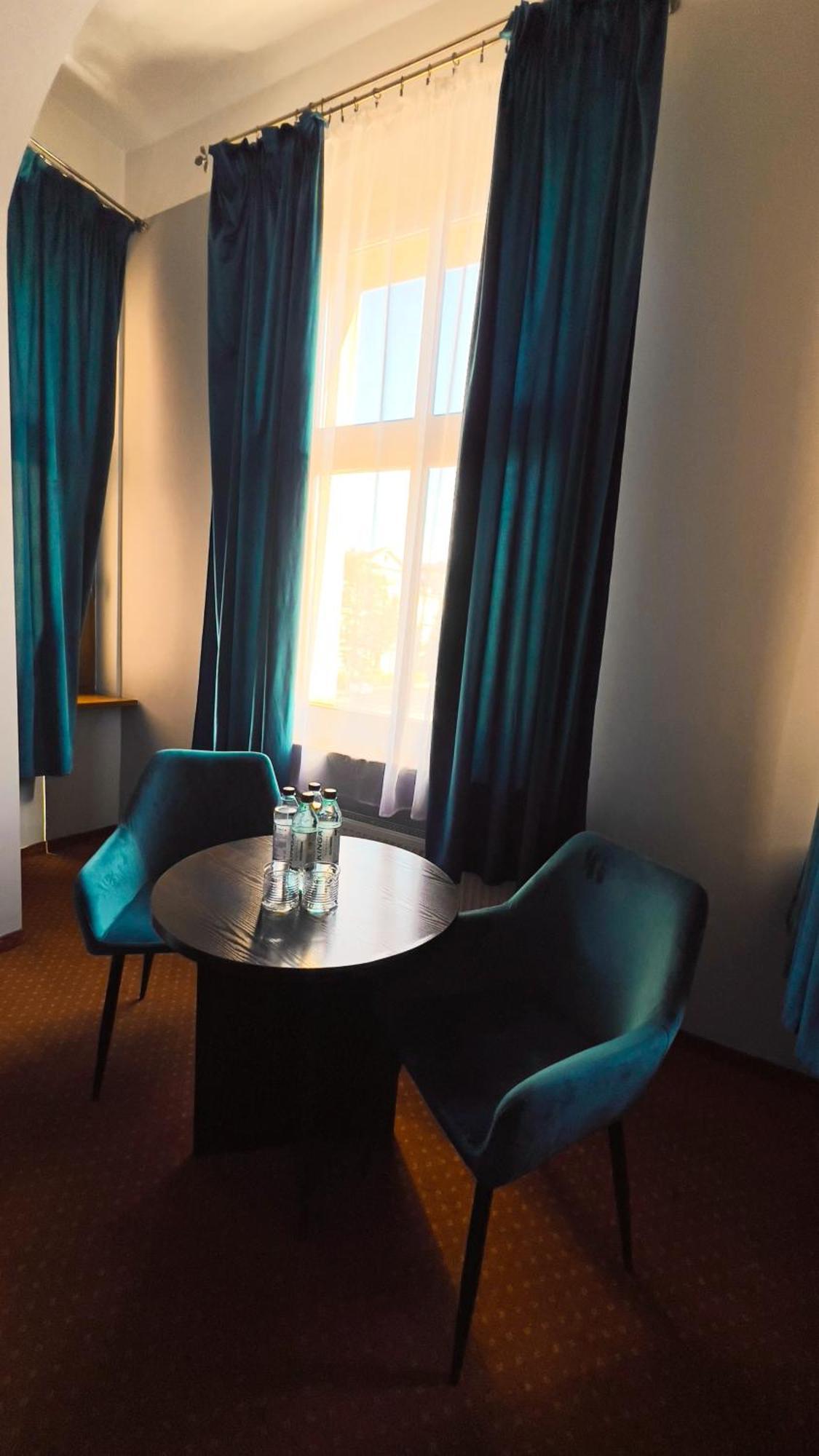 Legnicki Browar Ksiazecy Hotel I Restauracja Lehnice Exteriér fotografie