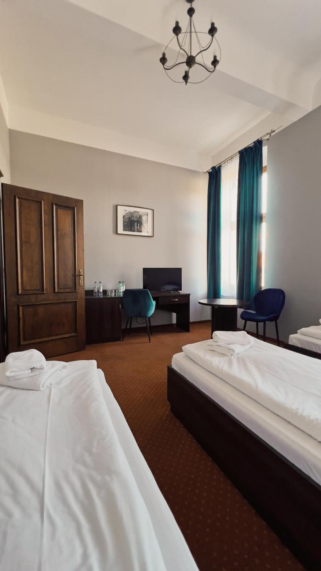 Legnicki Browar Ksiazecy Hotel I Restauracja Lehnice Exteriér fotografie