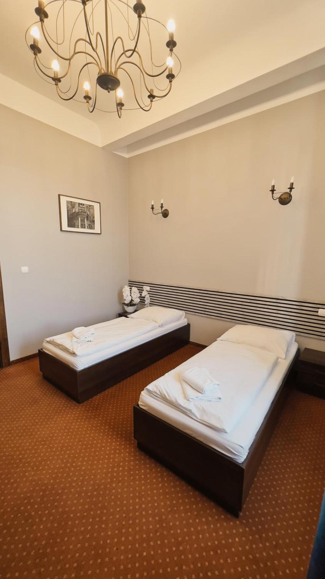 Legnicki Browar Ksiazecy Hotel I Restauracja Lehnice Exteriér fotografie