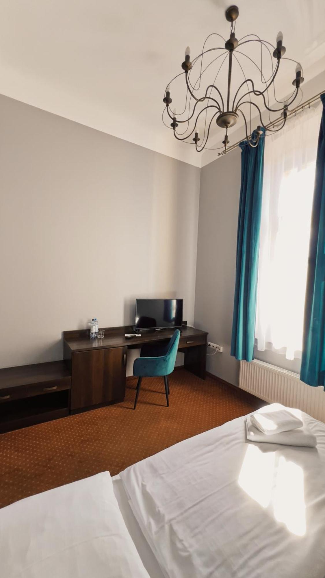 Legnicki Browar Ksiazecy Hotel I Restauracja Lehnice Exteriér fotografie