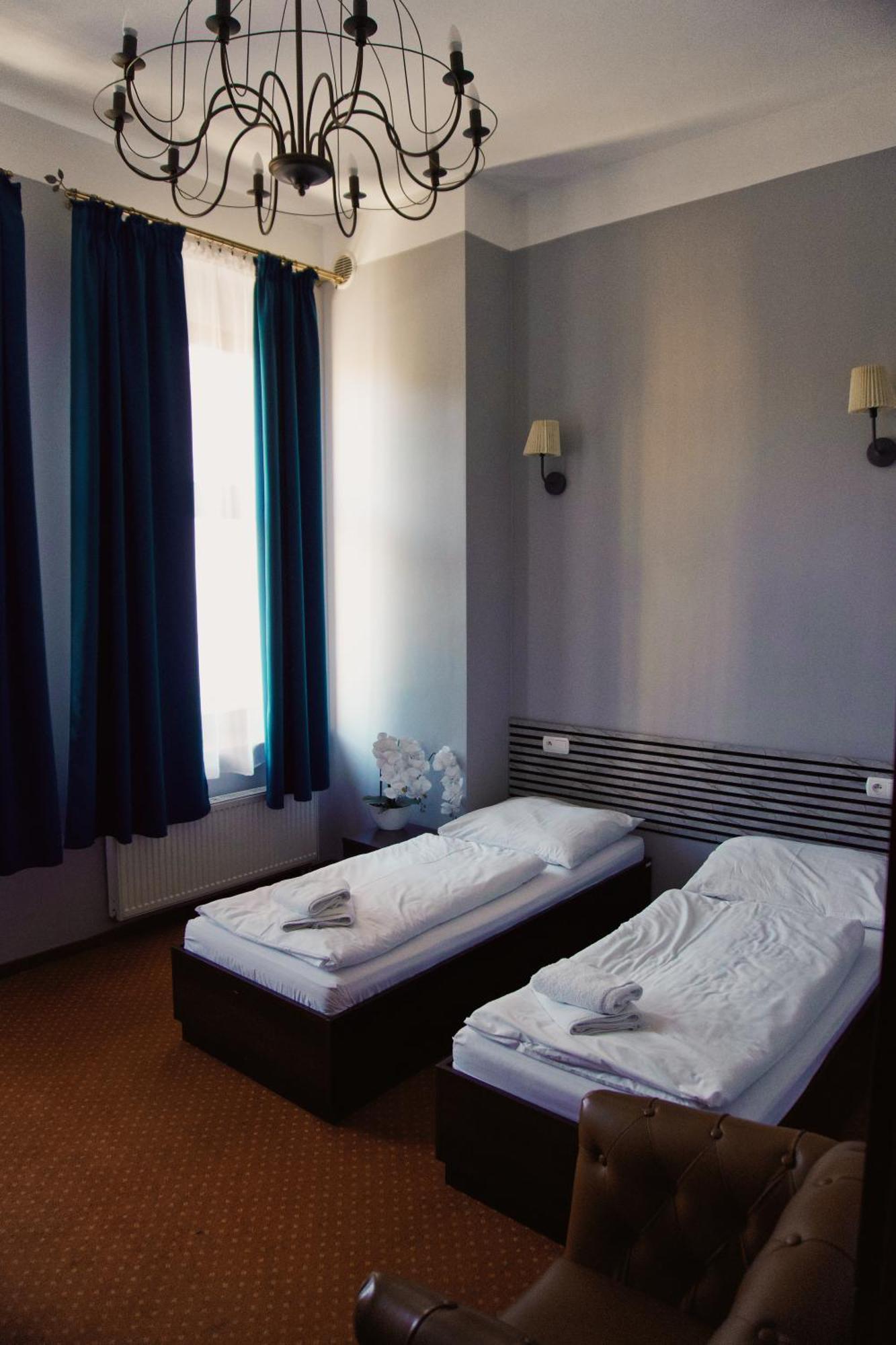 Legnicki Browar Ksiazecy Hotel I Restauracja Lehnice Exteriér fotografie